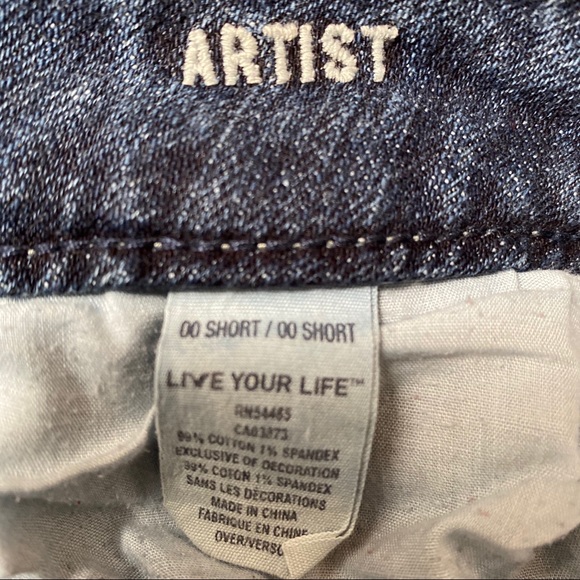 Jeans - Picture 3 of 5